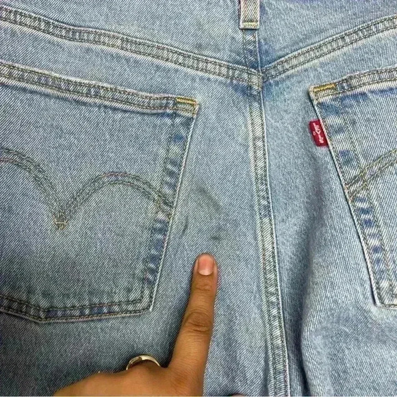 Levi’s Wedgie Ankle Fit Button Fly Sz 30 - Picture 6 of 9